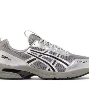 1683206647858 asicsgel100.jpeg