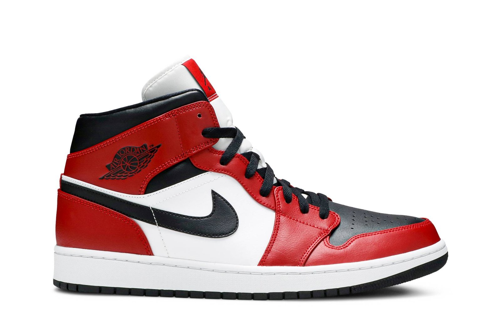 air jordan 1 mid chicago black toe 554724 069 0 35114.jpeg