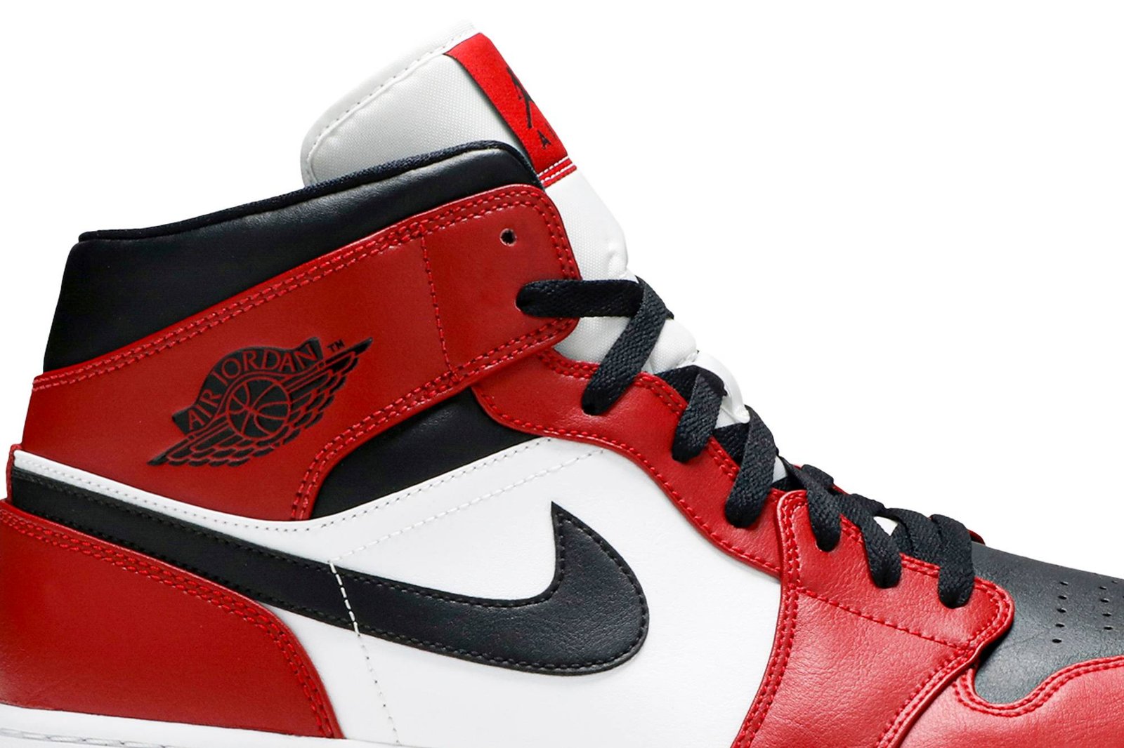 air jordan 1 mid chicago black toe 554724 069 1 35114.jpeg