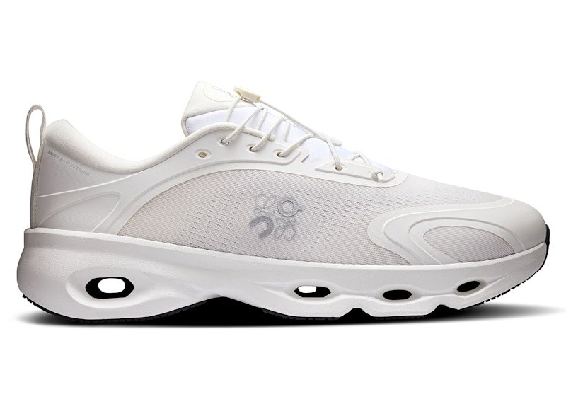 loewe x on running cloudsolo white light grey 3mf3 0 95482.jpeg