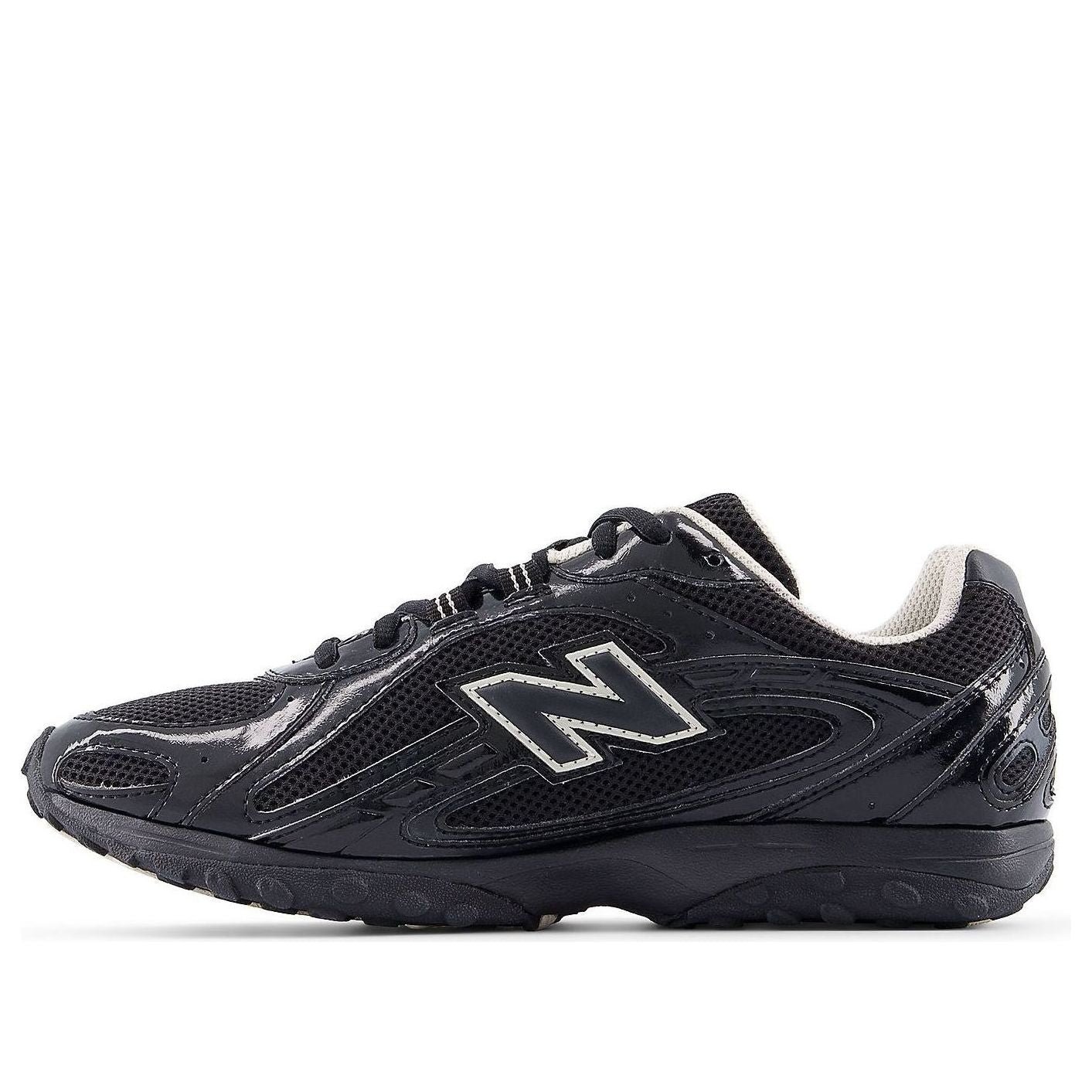new balance 204l black timberwolf u204lmra 0 23947.jpeg