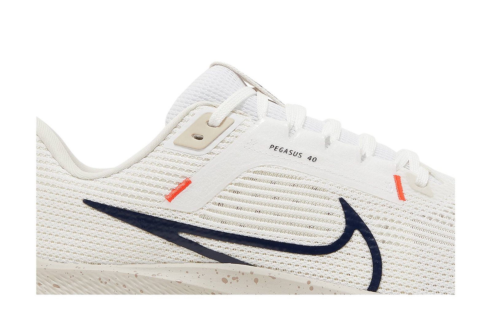nike air zoom pegasus 40 wide white obsidian dv7 1 2234.jpeg