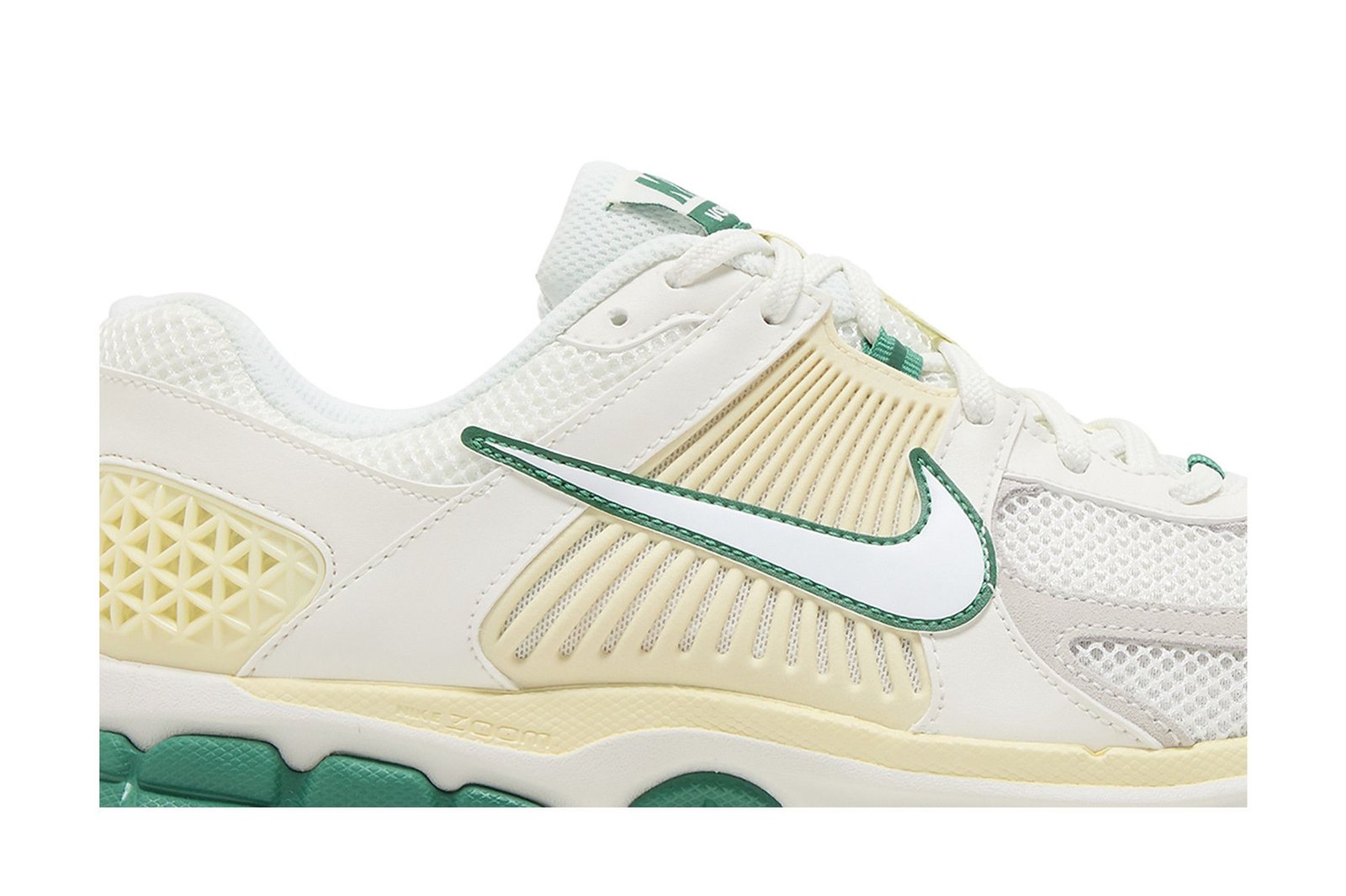 nike air zoom vomero 5 the masters back 9 collect 1 90086.jpeg