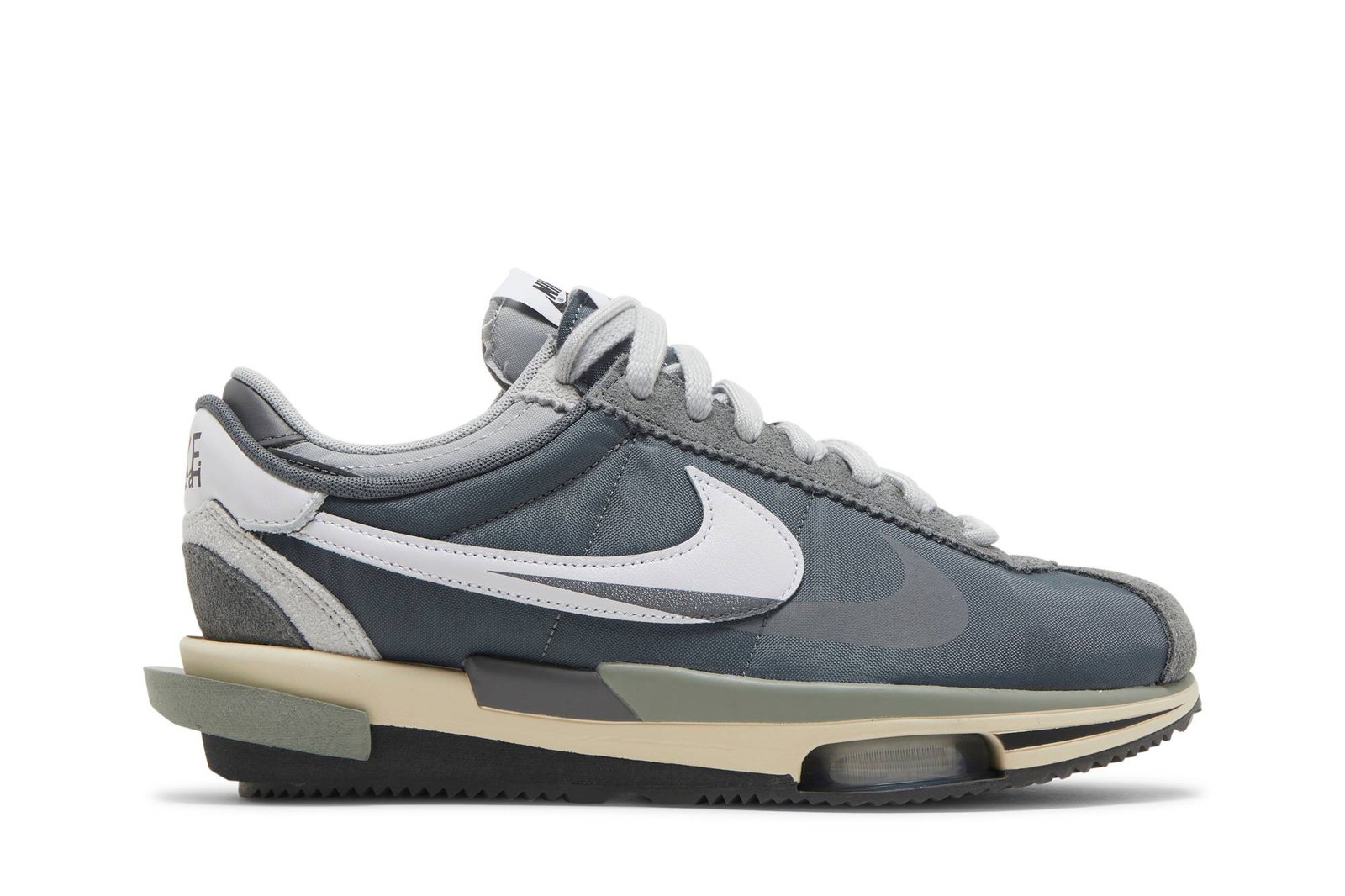 sacai x nike cortez 4 0 grey dq0581 001 0 71672.jpeg