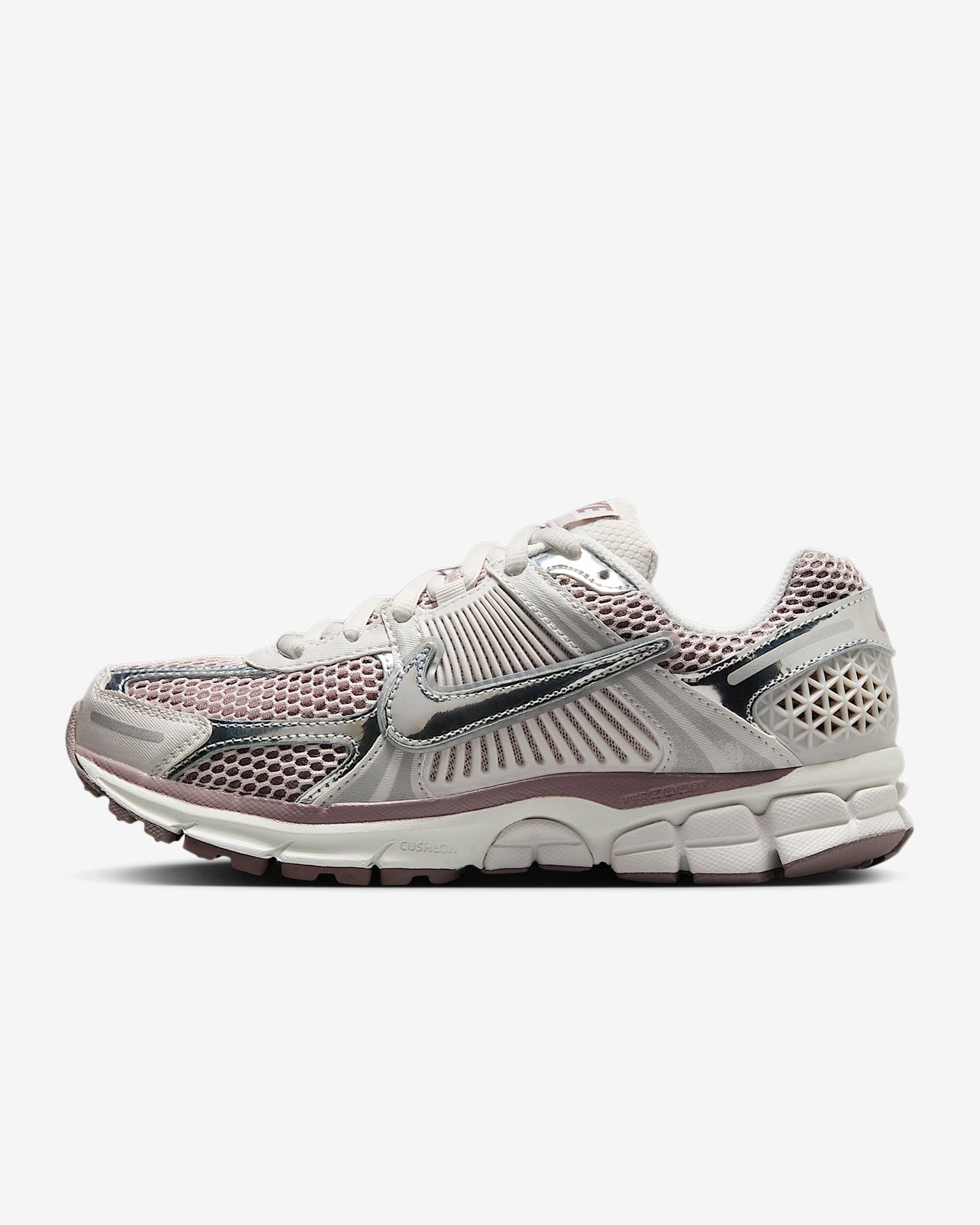 women nike air zoom vomero 5 chrome platinum vi 0 348.jpeg