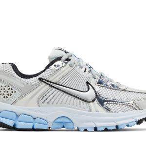 women nike air zoom vomero 5 metallic silver bl 0 59294.jpeg